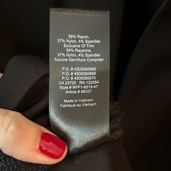 NWT Babaton Black Giovani Off Shoulder 3/4 Sleeve Ponte Dress - Size 6 - Picture 12 of 16